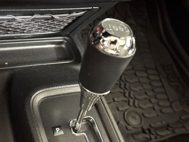 2017 Jeep Wrangler Unlimited Base