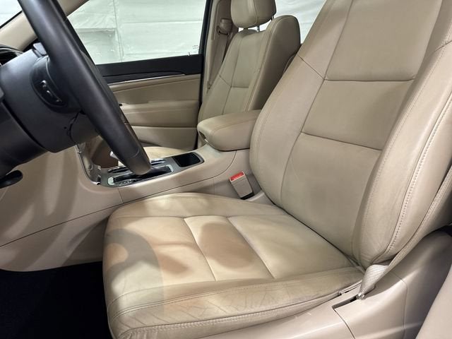 2020 Jeep Grand Cherokee Base