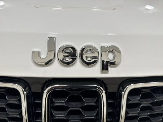 2020 Jeep Grand Cherokee Base
