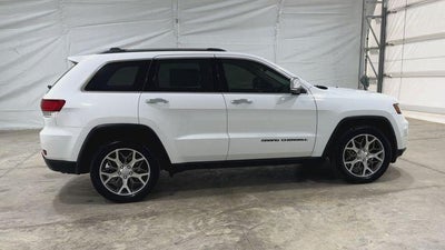 2020 Jeep Grand Cherokee Base