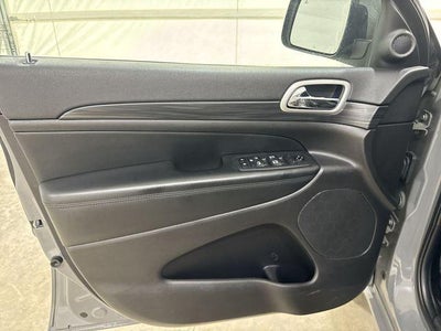 2020 Jeep Grand Cherokee Base