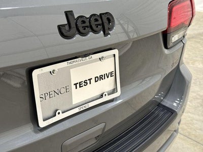 2020 Jeep Grand Cherokee Base