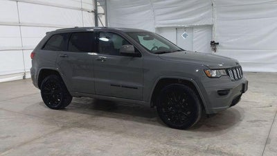2020 Jeep Grand Cherokee Base