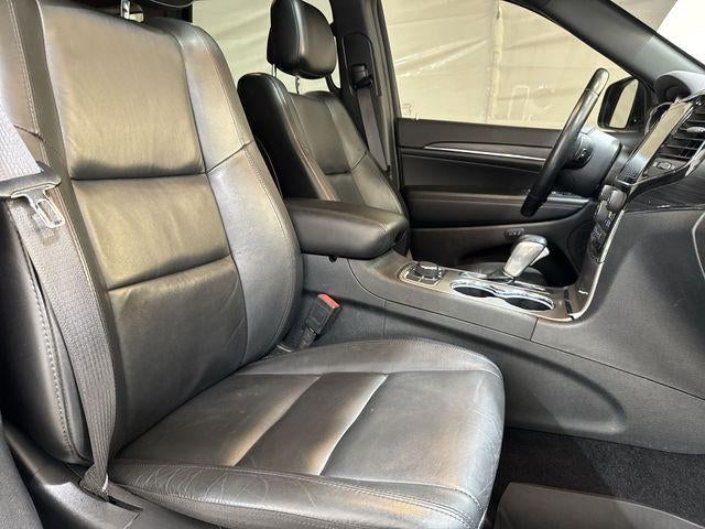 2022 Jeep Grand Cherokee WK Base