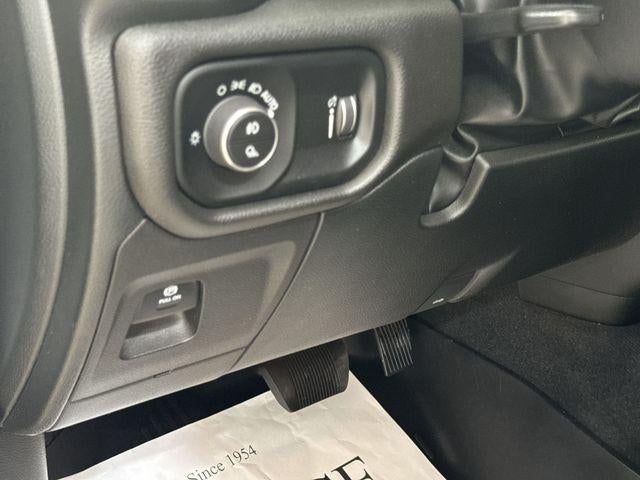 2022 RAM 1500 Base