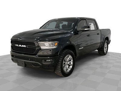 2022 RAM 1500 Laramie Crew Cab 4x4 5'7" Box