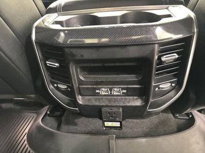 2022 RAM 1500 Laramie Crew Cab 4x4 5'7" Box
