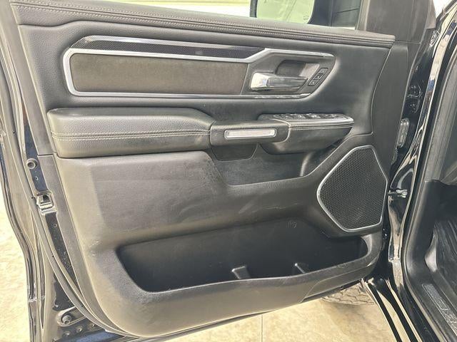 2022 RAM 1500 Laramie Crew Cab 4x4 5'7" Box