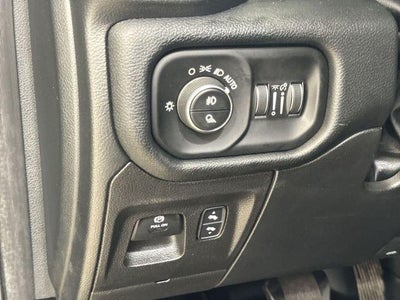 2022 RAM 1500 Laramie Crew Cab 4x4 5'7" Box