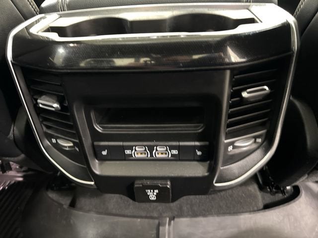 2022 RAM 1500 Base