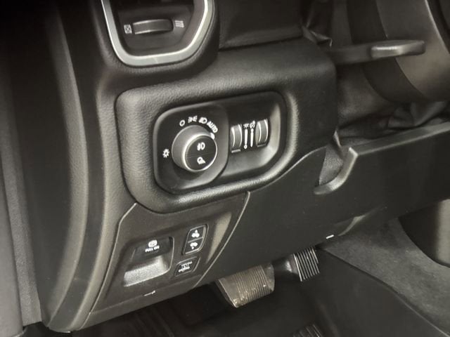 2022 RAM 1500 Base