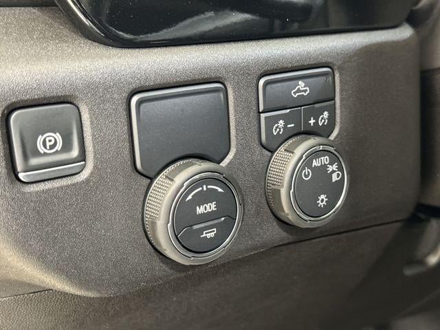 2025 Chevrolet Silverado 1500 Base