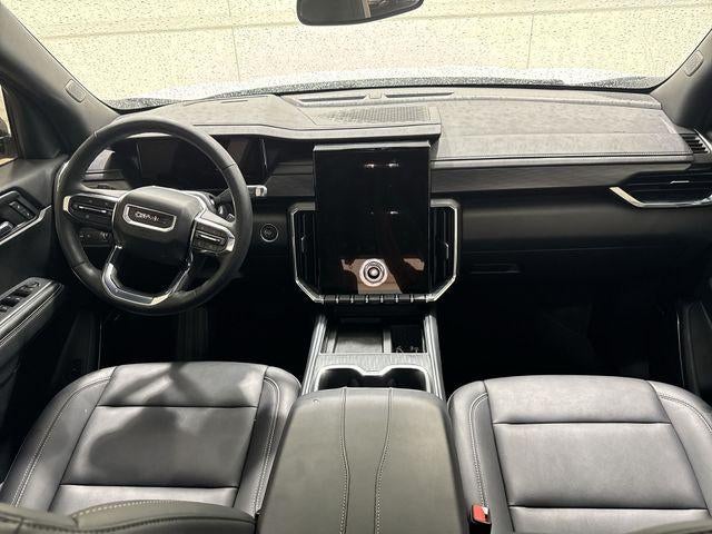 2025 GMC Acadia Base