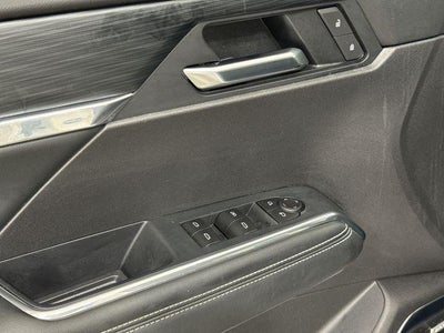 2025 GMC Acadia Base