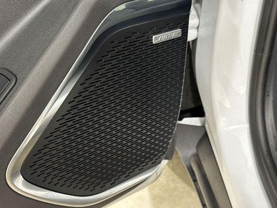 2025 GMC Acadia Base