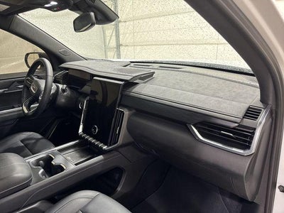 2025 GMC Acadia Base