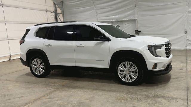2025 GMC Acadia Base