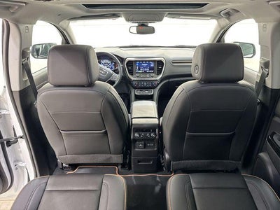 2022 GMC Acadia AT4