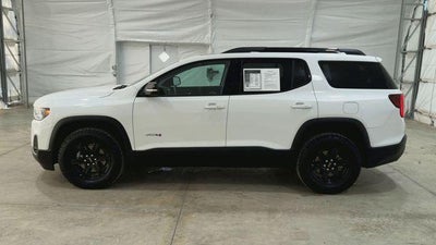 2022 GMC Acadia AT4