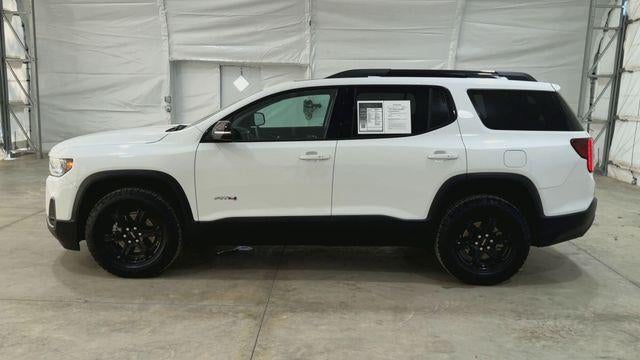 2022 GMC Acadia AT4