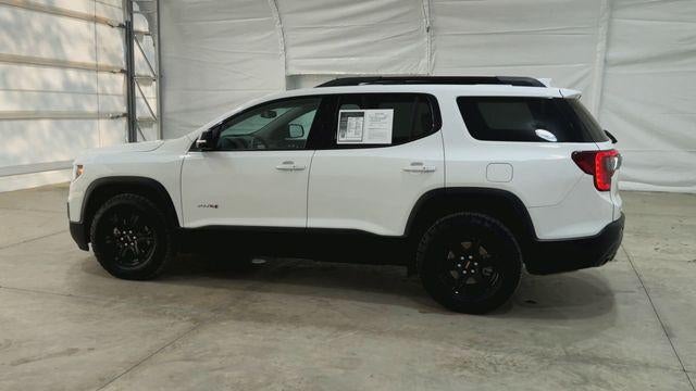 2022 GMC Acadia AT4