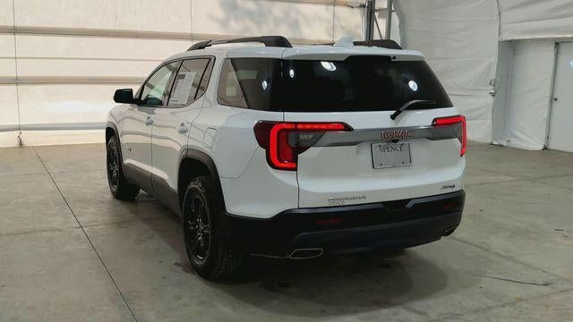 2022 GMC Acadia AT4