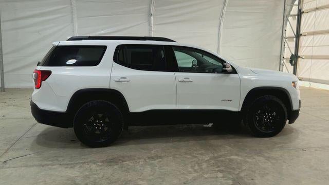 2022 GMC Acadia AT4