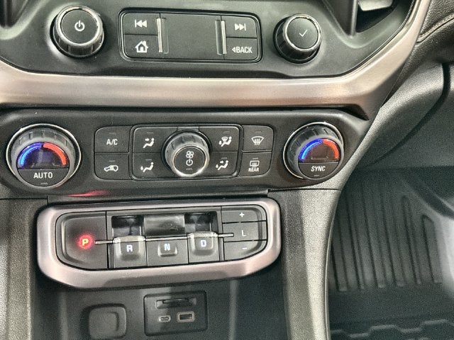 2020 GMC Acadia AT4