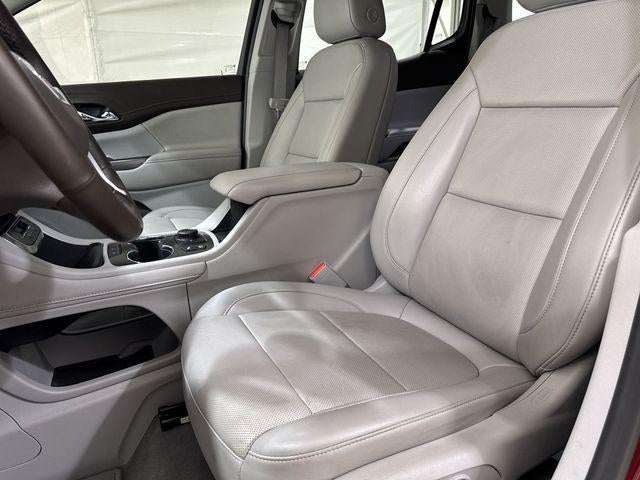 2023 GMC Acadia Base