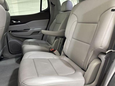2023 GMC Acadia Base