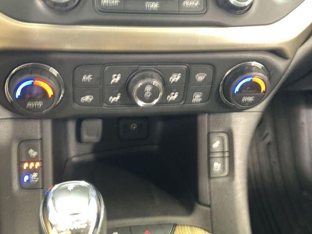 2019 GMC Acadia Base