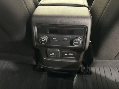2023 GMC Acadia Base