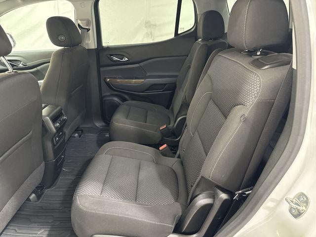 2023 GMC Acadia Base