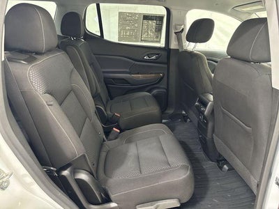 2023 GMC Acadia Base