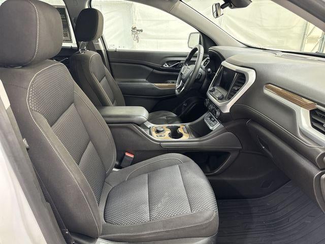 2023 GMC Acadia Base