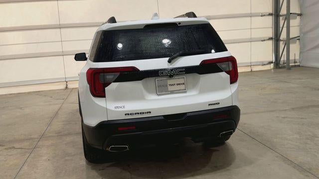 2023 GMC Acadia Base