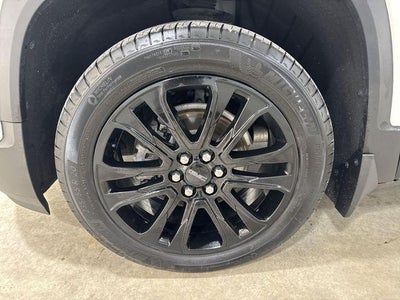 2023 GMC Acadia Base
