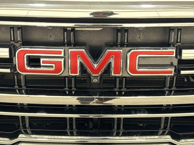 2022 GMC Yukon Base