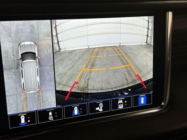 2023 GMC Yukon Base