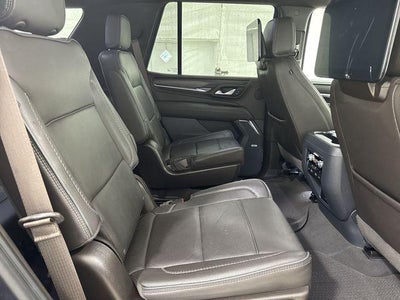 2023 GMC Yukon Base