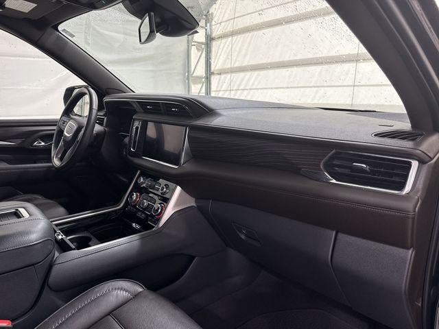 2023 GMC Yukon Base