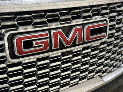 2023 GMC Yukon Base