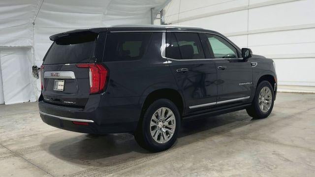 2023 GMC Yukon Base
