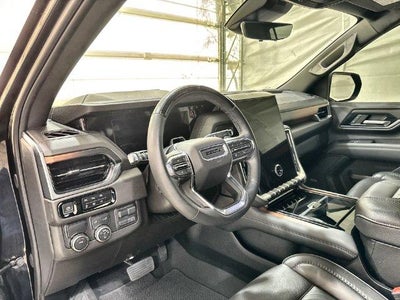 2025 GMC Yukon XL Base