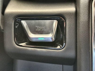 2025 GMC Yukon XL Base