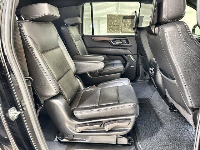 2025 GMC Yukon XL Base