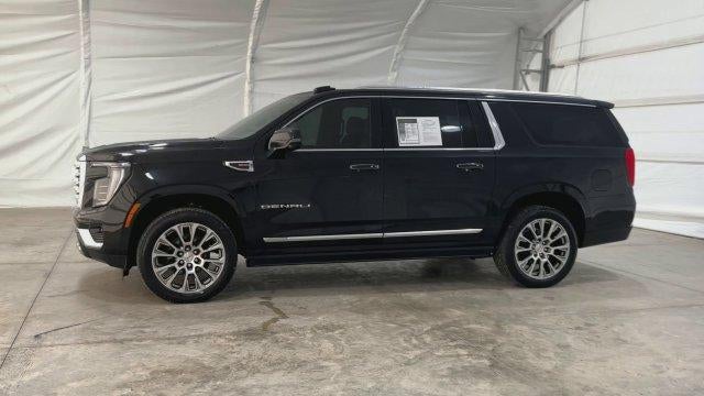 2025 GMC Yukon XL Base