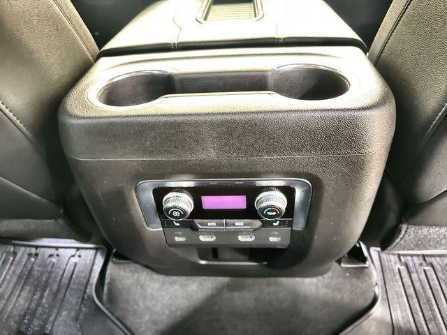 2021 GMC Yukon Base
