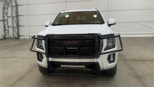 2021 GMC Yukon Base