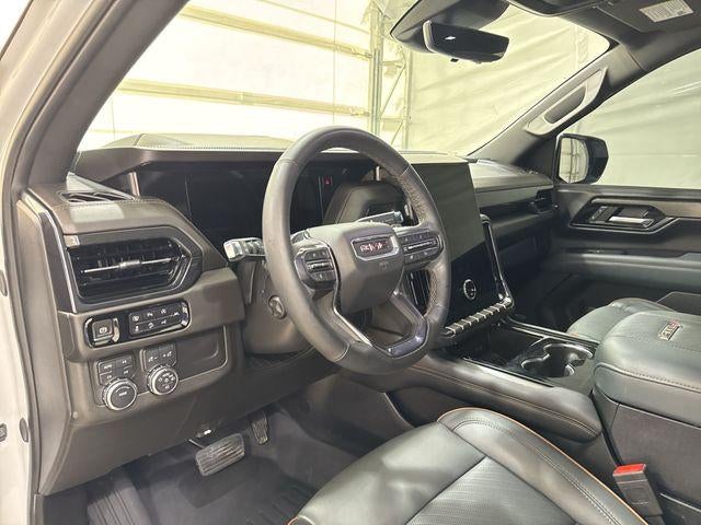 2025 GMC Yukon Base